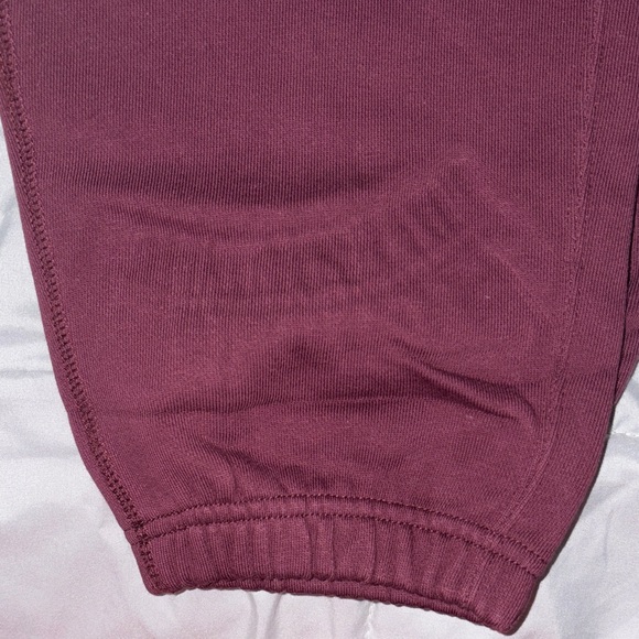 Nike Maroon Jogger Sweatpants - Picture 6 of 6